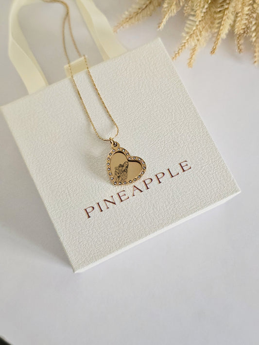 Mi corazón necklace