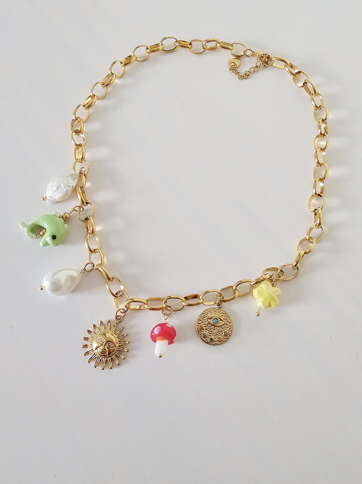 Sol y arena necklace