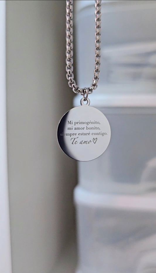 Retrato dije redondo para caballero