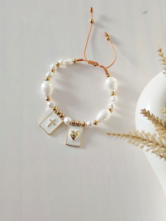 Perlas cruz + corazón