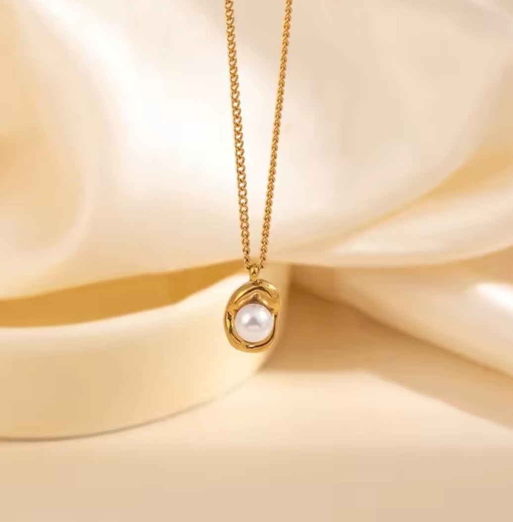 Collar perlita