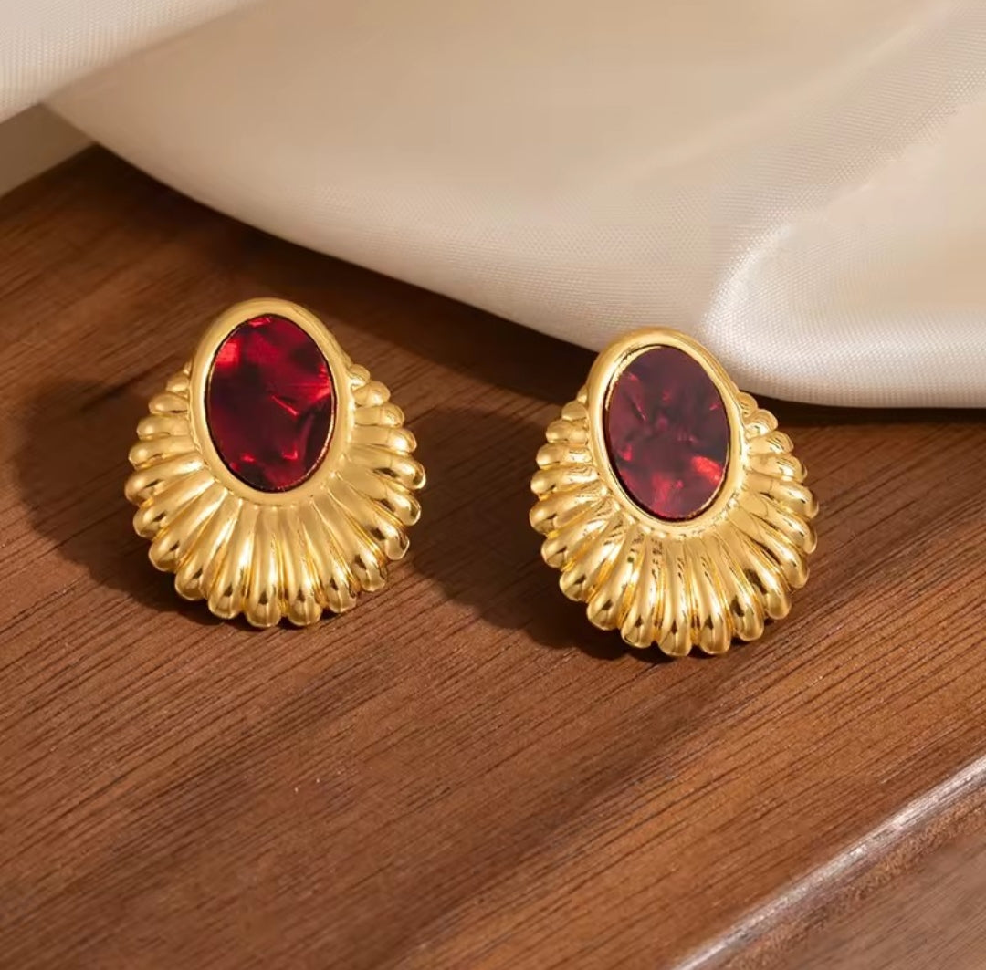 Aretes concha color vino