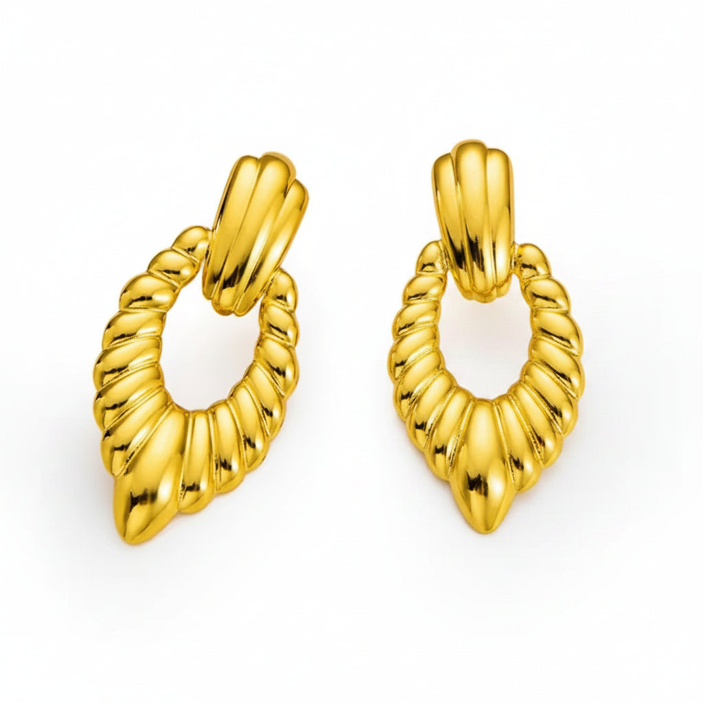 Aretes largos elegantes