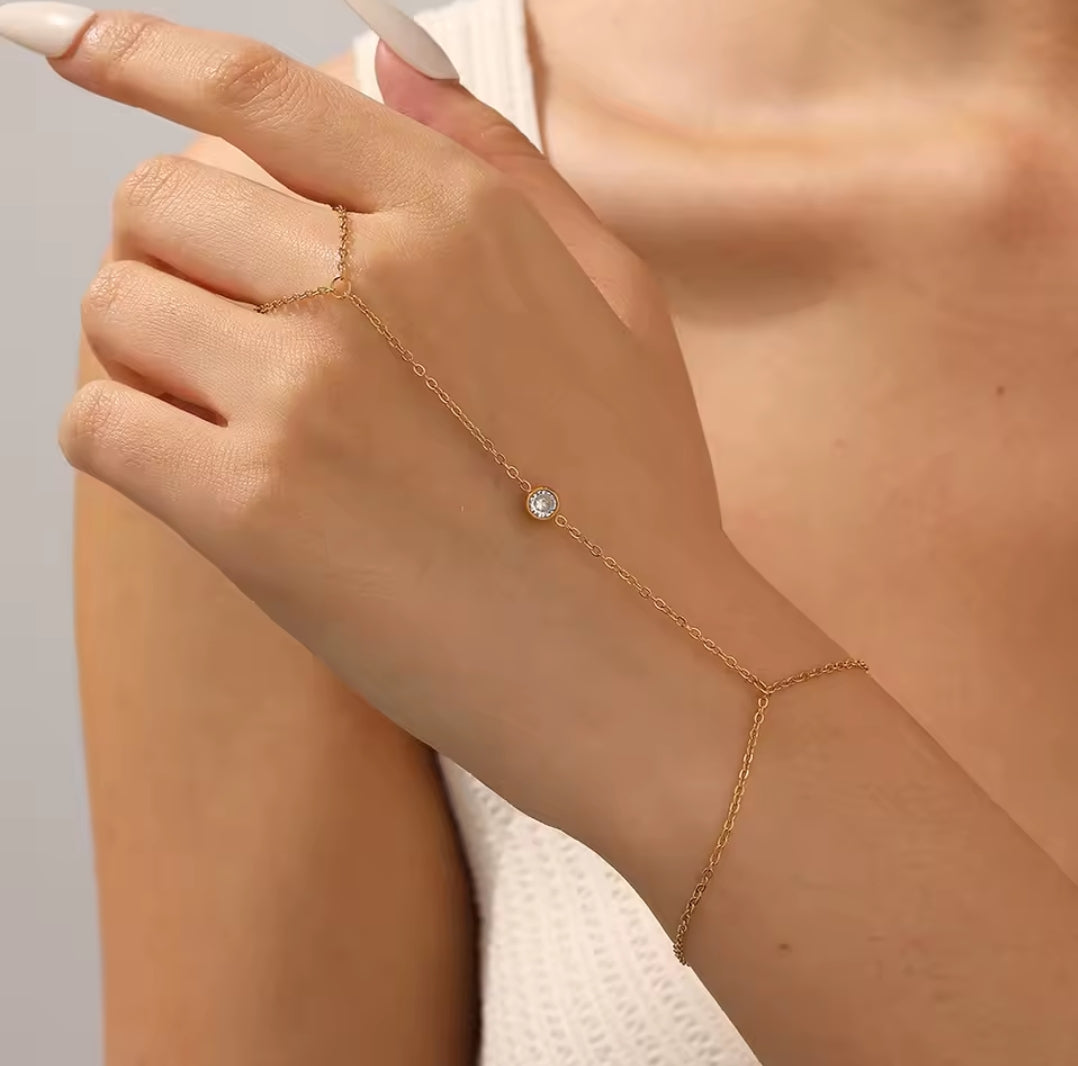 Pulsera con circon y anillo