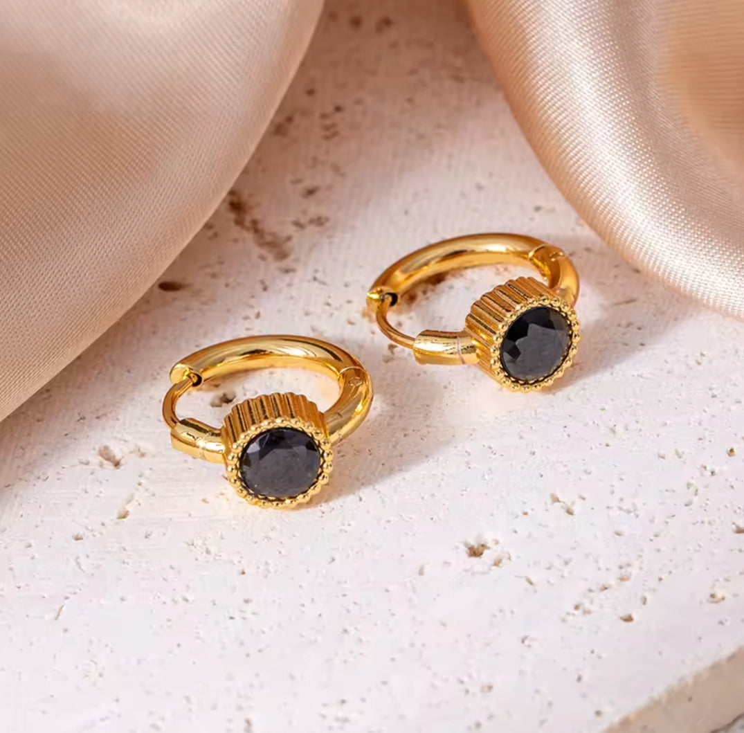 Argollas pequeñas cristal oscuro