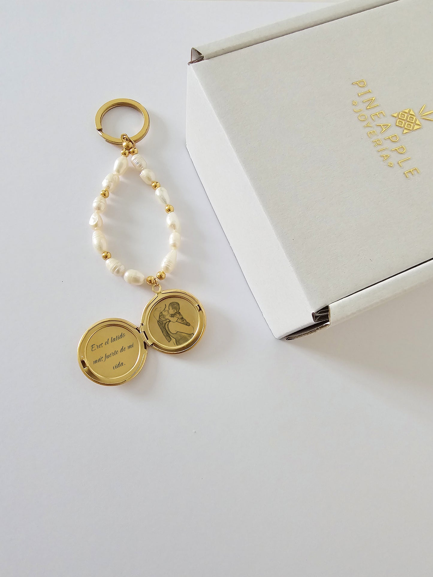 Llavero-relicario para retrato