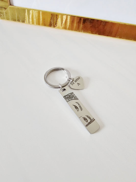 Llavero rectangular con corazón