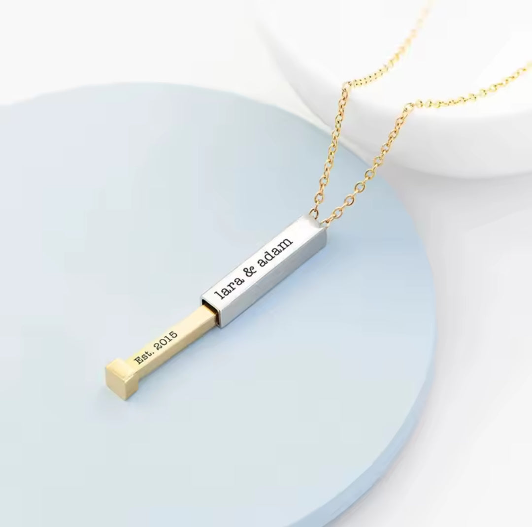 Collar mensaje oculto