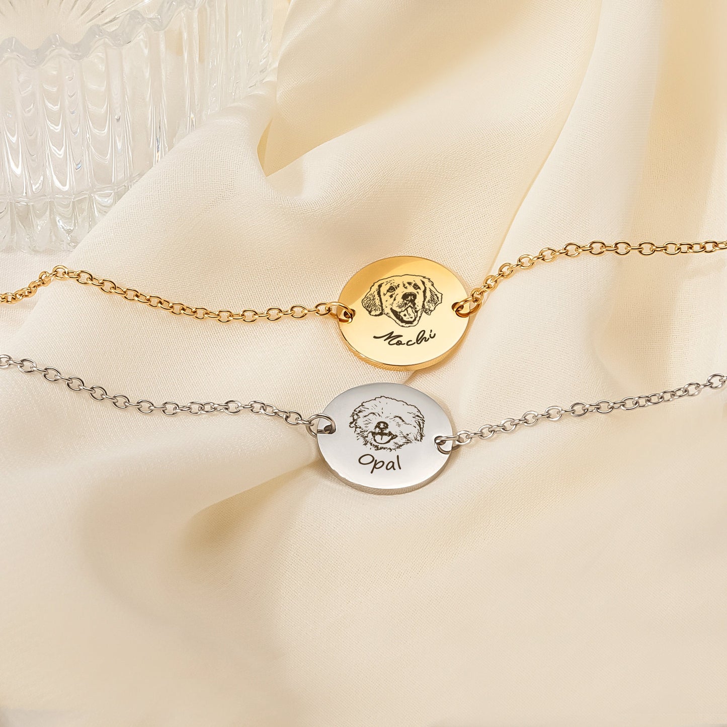 Pulsera fina con retrato