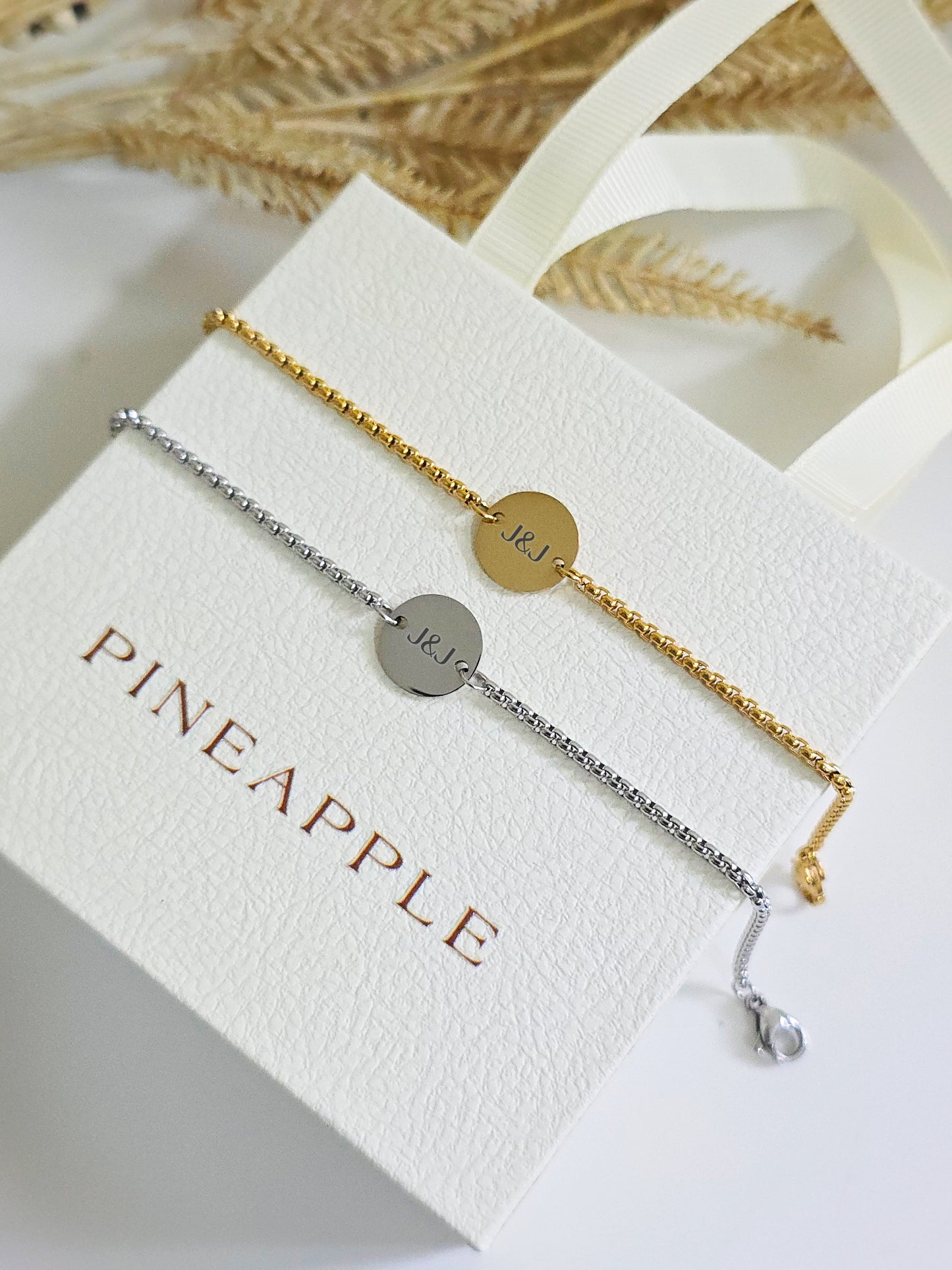 Conjunto de pulseras personalizables